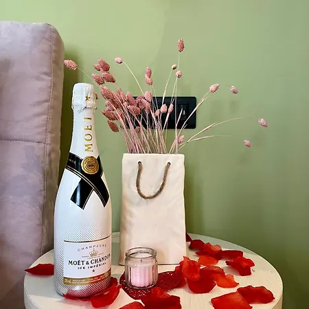 Apartment Marylin's Suite&spa Con Parcheggio Privato *