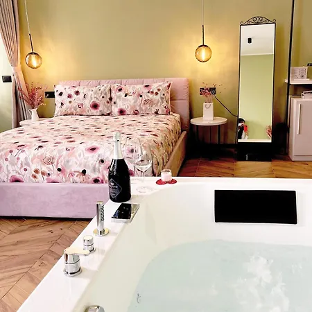 Marylin's Suite&spa Con Parcheggio Privato * Como