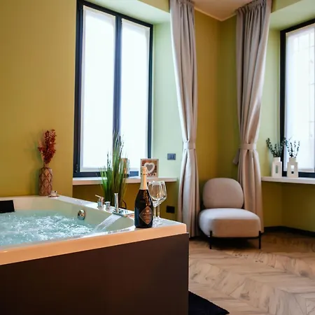 Marylin's Suite&spa Con Parcheggio Privato Como