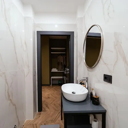 Maison Giulietta E Con Parcheggio Privato Lägenhet *