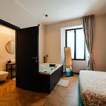 Maison Giulietta E Con Parcheggio Privato Daire
