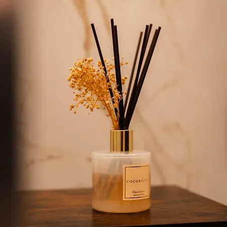 Marylin's Suite&spa Con Parcheggio Privato Côme
